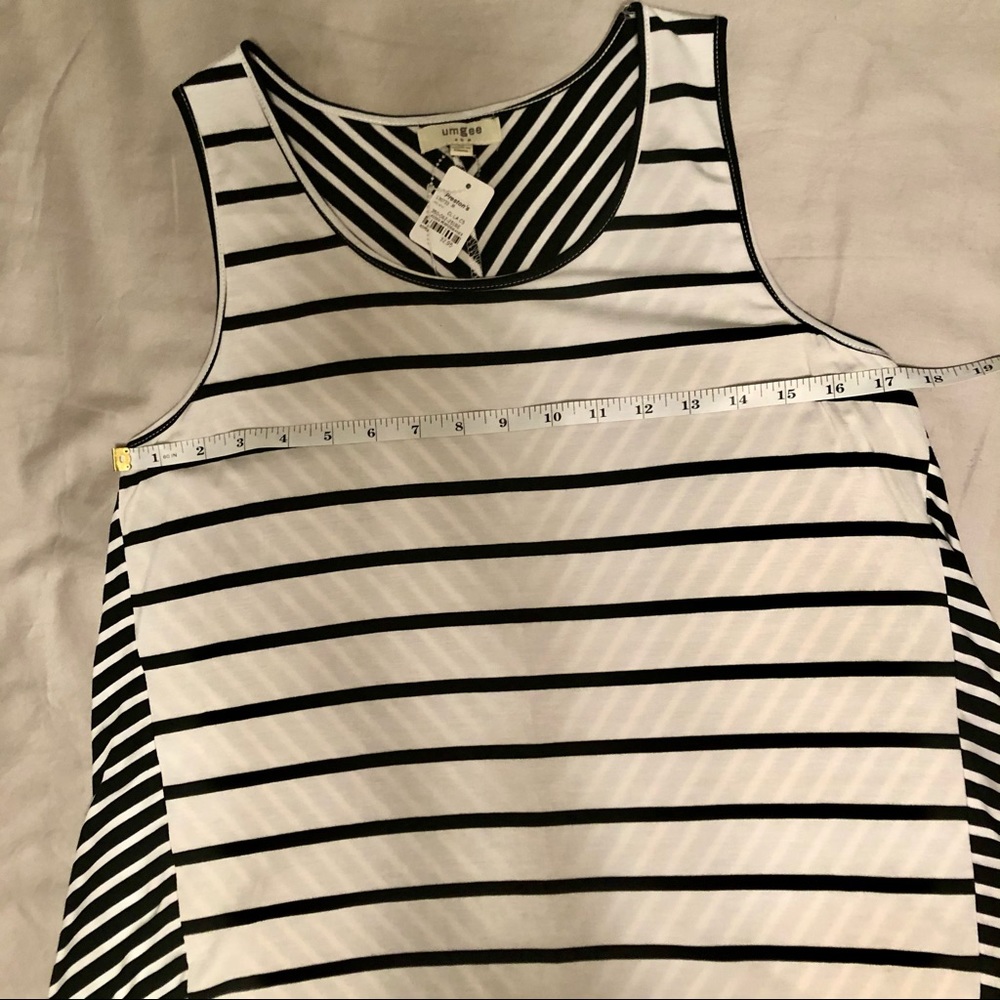 Umgee Tunic - Picture 15 of 16